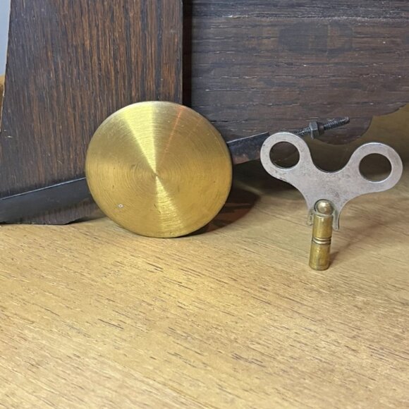 Mission Mantle Clock - Picture 5 of 5